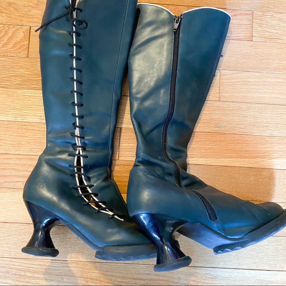 John Fluevog Sugar Mini heel 8 blue